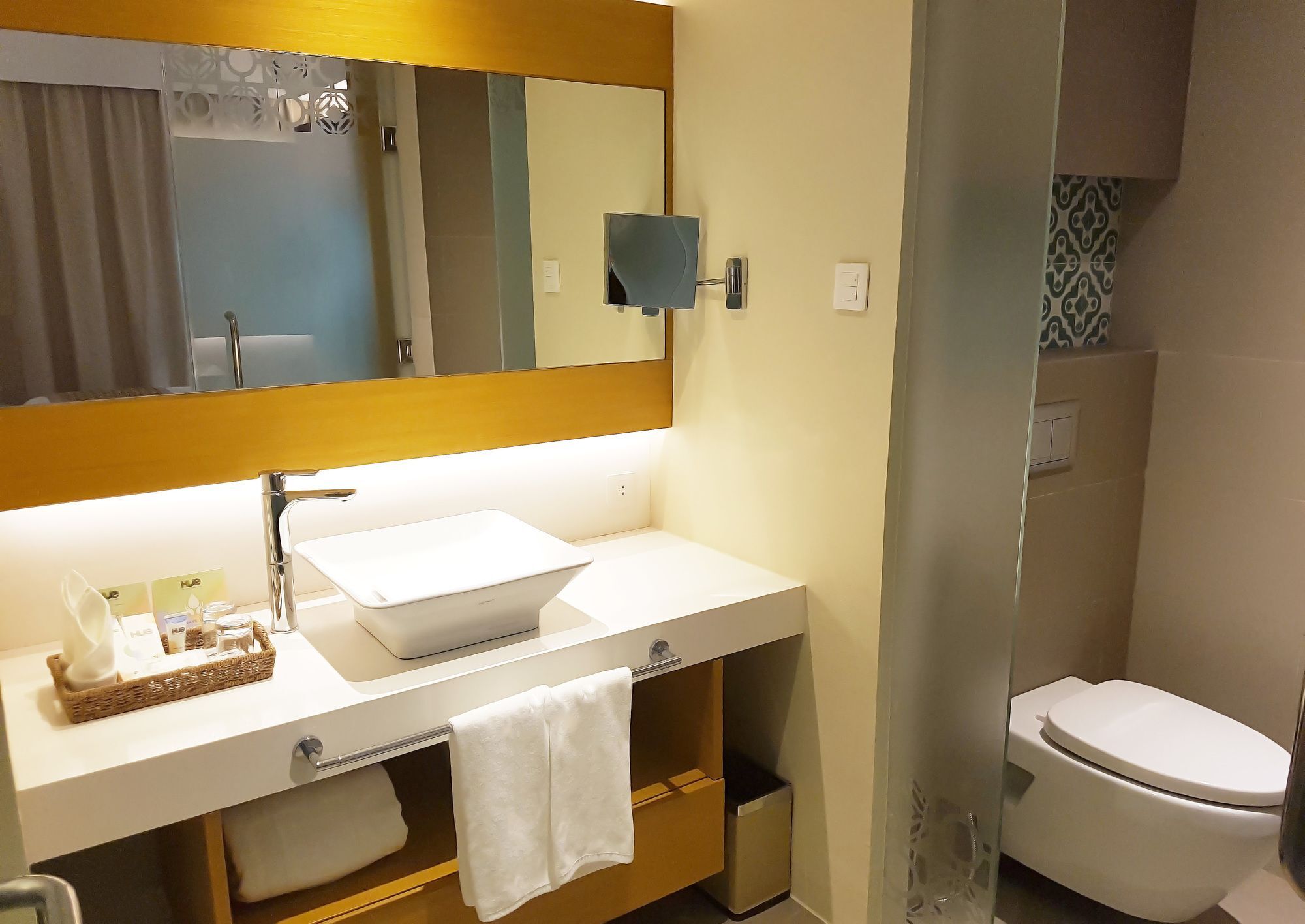 Hue Hotels And Resorts Boracay Managed By Hii Manoc-Manoc Εξωτερικό φωτογραφία